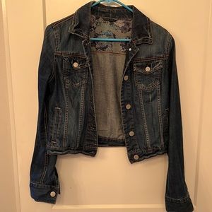 Super cute denim jacket